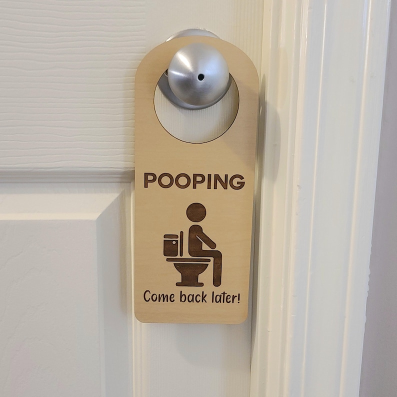 Pooping Door Hanger